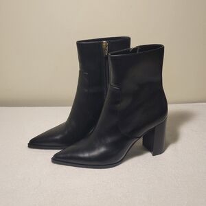 Elegant Black Ankle Boots